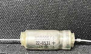 SPRAGUE ~ M39006/22-0531 ~ CAPACITOR TANTALUM  100UF 10% 25V AXIAL - Picture 1 of 3