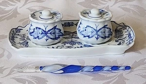 Meissen Inkwell Set, The Writing Collection, Porcelain, Blue & White Swirl Pen - Picture 1 of 17