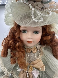 Traditions Victorian Doll Collection Angelina Porzellan Nummeriert 534 - Bild 1 von 10