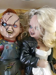 Bride of Chucky Deluxe Box Set Chucky Tiffany McFarlane Maniacs 2 uscl - Picture 1 of 5