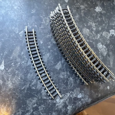 TRIX /MINITRIX `N GAUGE` #14912/4912  12 pieces NICKEL-SILVER CURVES (UNUSED)  - Image 1 of 3