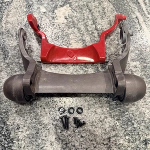 Dyson DC24 Pedal Rojo Ruedas Conjunto Piezas Originales Repuesto Bola Aspiradora - Imagen 1 de 3