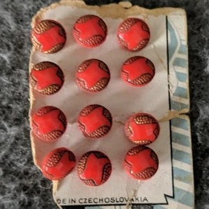 6 Vintage Red Czech Buttons Gold Lustre Retro 3/4” Shank - Picture 1 of 6