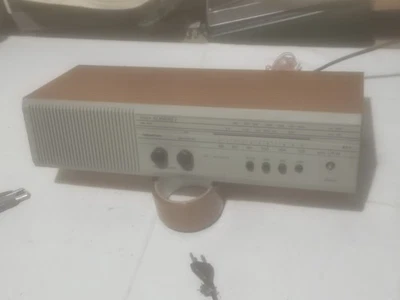 Biete euch hier Radio Strela Konkret RR 1401 Robotron Rft - Bild 1 von 4