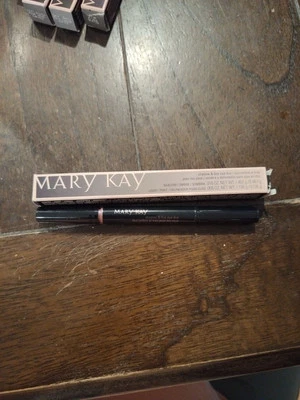 NIB Mary Kay Shadow And Line Eye Duo Frosted Fig - Image 1 of 2