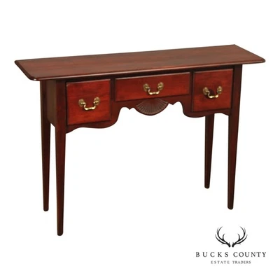 Mesa consola estrecha tallada estilo georgiano Foto 1 de 4