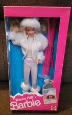 VINTAGE MATTEL BARBIE 1990 "WINTER FUN" DOLL #5949 - FACTORY SEALED