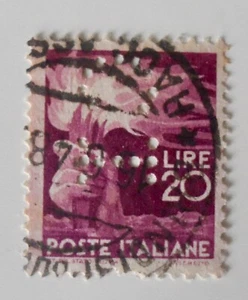 1948 Poste Italiane 20 LIRE AMG VG 1LN19 DEMOCRACY Torch PERFIN CI ITALY STAMP - Picture 1 of 3