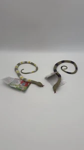 2 Stück Schlange Gummischlange Spielzeugschlange ca. 60 cm lang - Bild 1 von 1