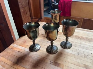Set of 4 Vintage International Silver Co. Smooth Stemmed Wine Goblets 7”Glasses - Picture 1 of 1