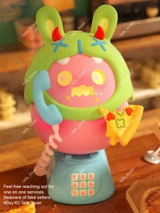 Figura Exclusiva Finding Unicorn Shinwoo Pizza Delivery Bunny Exposición - Imagen 1 de 4