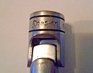 Snap On Tools 3/8" Dr. 2-1/16" Friction Ball Universal Joint Socket Adapter FU8A - Foto 1 di 11