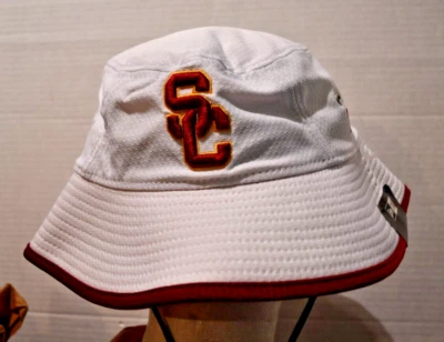 USC Trojans NEW ERA SC Blanco Fútbol Cubo Sombrero Para Hombre Talla MED/LG FLEX Nuevas Etiquetas Foto 1 de 4