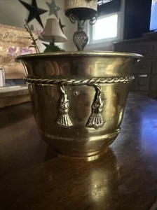Vintage Brass Planter Rope Cord Tie Tassels Flower Container 4.5x 3.5 - Picture 1 of 6