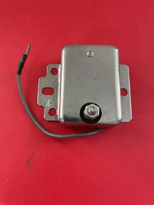 NEW Sierra 18-5713 Voltage Regulator - Replaces OMC 384538 - Foto 1 di 3