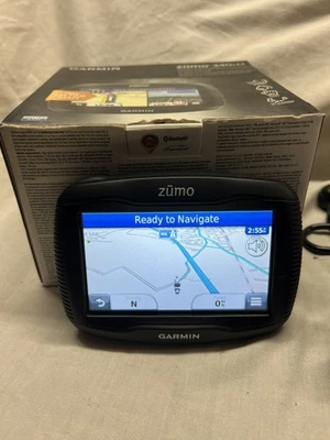 Garmin ZUMO 340 LM - Lifetime Maps Waterproof Motorbike/Car Sat Nav - image 1 of 4
