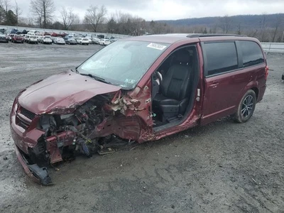 Used A/C Compressor fits: 2018 Dodge Caravan 3.6L w/o rear AC Grade B - Imagem 1 de 4