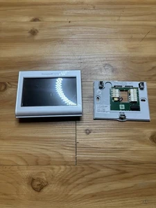 Honeywell Home RTH9580WF01 Wireless WiFi Thermostat Programmable - Picture 1 of 9