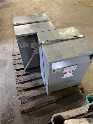 CUADRADO D - 30T3HF - 30 kVA - 480HV - 208/120 LV - TRANSFORMADOR Foto 1 de 4