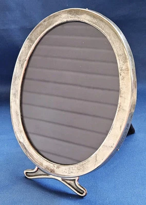 MARCO DE FOTOS OVALADO DE PLATA DE LEY ABEDULES Y FORRO DE TERCIOPELO. Foto 1 de 4