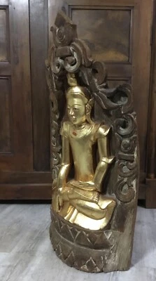 🌈 Buddha in una nicchia scultura in legno dorato Alto 1 M peso 20 kg - Immagine 1 di 4