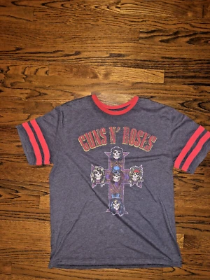 Guns N Roses Bravado Camiseta Gris con Mangas Rayas Rojas Calavera/Cruz XL Foto 1 de 4
