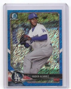 2018 Bowman Chrome Yadier Alvarez Blue Shimmer Refractor Card /150 Dodgers - Imagen 1 de 2