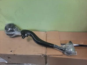 GENUINE FRONT RIGHT DRIVER SIDE LOWER ARM WISHBONE 48660-59016 FOR LEXUS LS600H - Picture 1 of 4