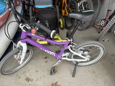 Woom 3 Fahrrad 16" Lila, gebraucht (leichte Gebrauchsspuren) - Bild 1 von 3