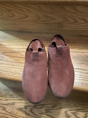 Burgundy Slippers Mules Convertible Clogs  Flats Fur Lined Ecco Women 39 8.5 8 - Image 1 of 4
