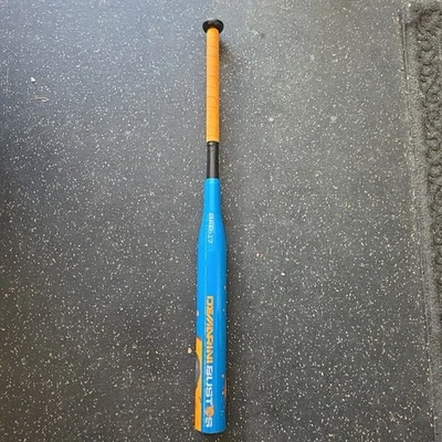 Softball Bat Fastpitch DeMarini BFP-17 Bustos Signature 32" 19oz 2 1/4" Diameter - image 1 of 4