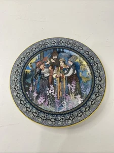 Russian Legends of the Scarlet Flower Collectors Plate Brandex - Picture 1 of 5