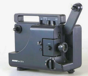 REVUE LUX 30b -SUPER 8 & NORMAL 8 -Stummprojektor, Hersteller EUMIG für Quelle - Bild 1 von 2