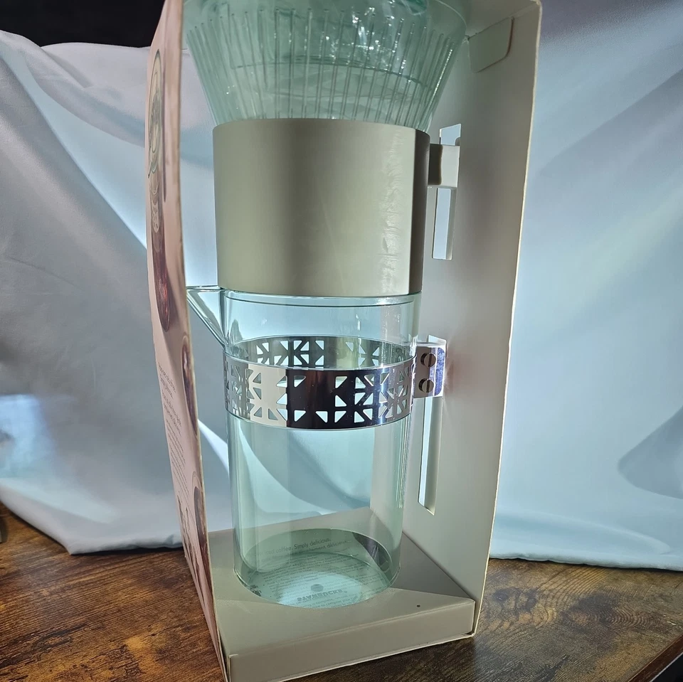 Cafetera helada Starbucks cerveza fría verter sobre estilo nueva en caja. Foto 1 de 4