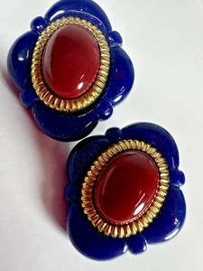 Vintage Earrings Avon Plastic Moghul Red Blue Chunky Puffy - Picture 1 of 5