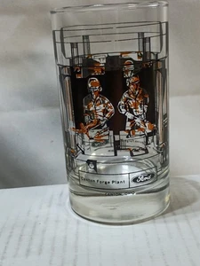 FORD Motor Co. CANTON FORGE PLANT Canton Ohio Becher schwarz/orange Oldtimer - Bild 1 von 5