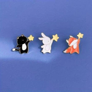 Cute Star Animals Enamel Pin Cat Fox Rabbit Backpack Pins Birthday Gifts - Picture 1 of 8