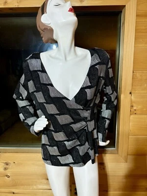 Top Joseph Ribkoff para mujer cuello en V talla 16 negro y plateado elástico acanalado Foto 1 de 4