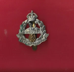 BRITISH MILITARY CAP BADGE 'East Lancashire(EGYPT) Regiment' Rose White Metal - Picture 1 of 1