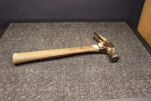Vintage PLUMB 16 oz Claw Hammer All Wood Handle - Picture 1 of 5