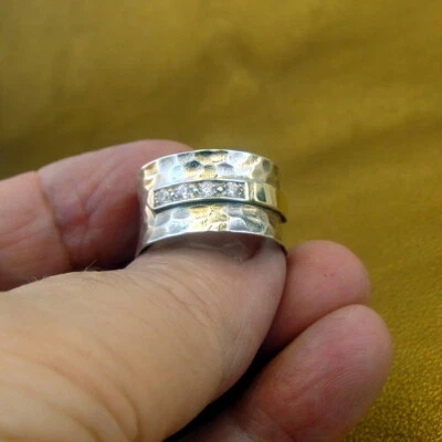 Anillo de circonitas Hadar Designers 6,5,7,8,9 hecho a mano de oro amarillo de 9k de plata 925 (ms) Foto 1 de 4