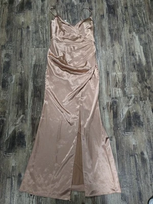 Vestido Azazie SukiaTaupe Sirena Plisado Metálico Satinado Talla A12 Foto 1 de 4