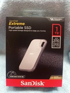 SanDisk Extreme Portable 1TB SSD SDSSDE51-1T00-AW25 BRAND NEW FACTORY SEALED - Picture 1 of 2