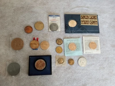 HUGE LOT (16) COMMEMORATIVE COINS/TOKENS-BICENTENNIAL, PRESIDENTIAL, ETC. - Image 1 of 4