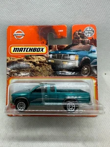 Matchbox 1995 Nissan Hardbody pickup blue short card #38/100 2021 FREE SHIPPING - Picture 1 of 6
