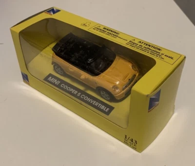 Modellino Auto Mini Cooper S Convertible In Scala 1/43 New Ray - Immagine 1 di 3