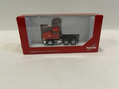 HO 1:87 Herpa Mack Short 603 Day Tractor Tándem - Rojo Foto 1 de 4