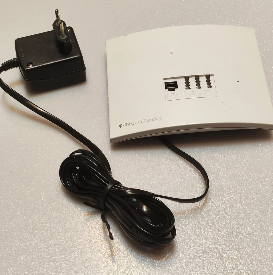 Telekom TA 2 a/b Komfort ▪ ISDN-Telefonanlage, AB-Wandler, Terminal-Adapter - Bild 1 von 2