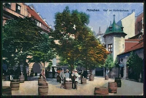 AK München Hof im Hofbräuhaus Bierfass als Stehtisch 1920 gelaufen - Bild 1 von 2