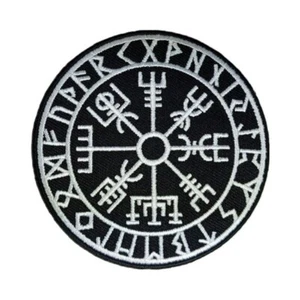 Vegvísir Viking Compass Iron on Patch Scandinavia Nordic 8.2×8.2×0.1cm(3.2g) - Picture 1 of 3